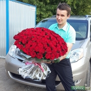 Букет 101 красная роза 70 см с бесплатной доставкой по Алматы